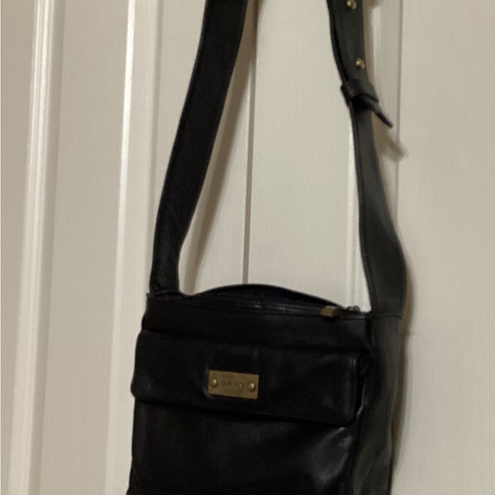 DKNY LEATHER shoulder bag